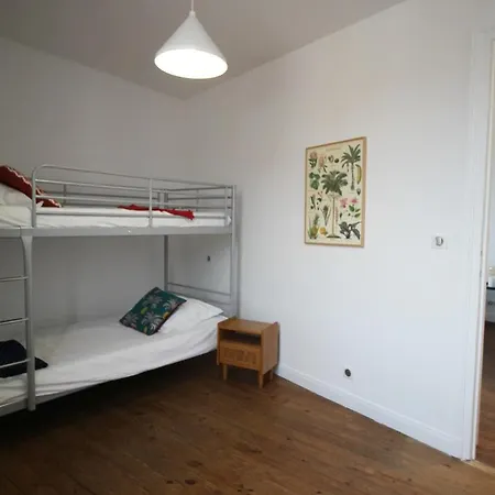 Maison Calme Et Ensoleillee A * Биарриц