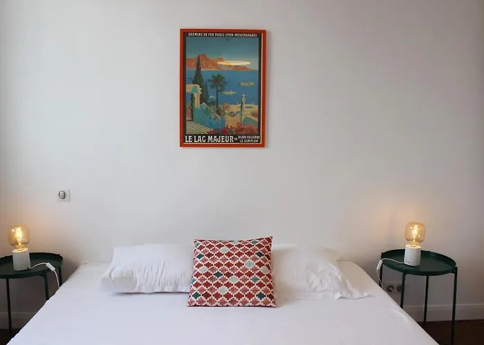 Maison Calme Et Ensoleillee A Дом отдыха *